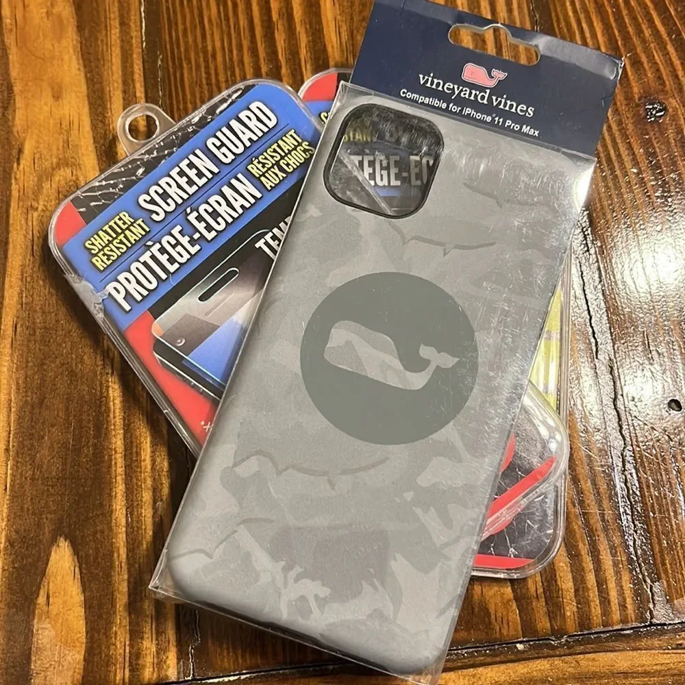 NWT Vineyard Vines Grey Camo I Phone 11 Pro Max Phone Case